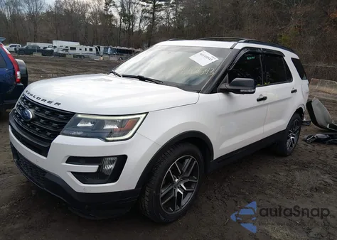 2016 Ford Explorer Sport z USA, uszkodzony, nr VIN 1FM5K8GTXGGA05623